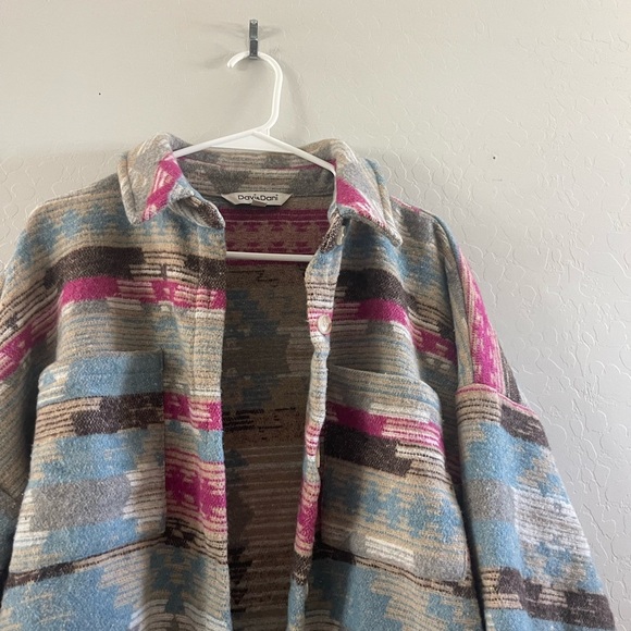 Multicolor Patterned Jacket - Picture 5 of 5